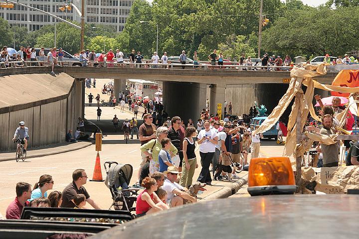 h20070511_ArtCarParade2 164 